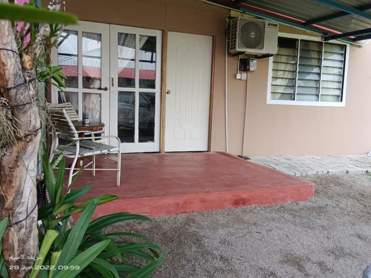 Embun Langkawi Pantai Cenang Villa Pantai Cenang  Exterior photo